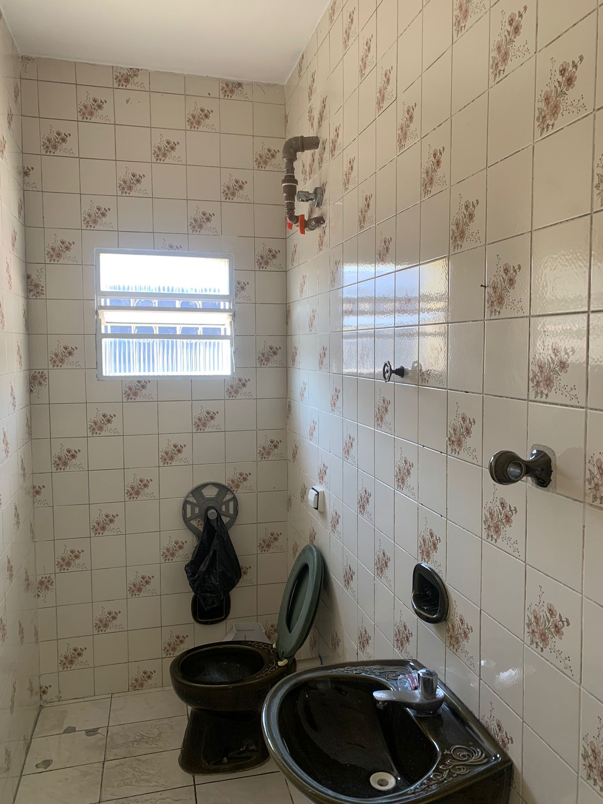 SALA COMERCIAL - EXCELENTE LOCALIZAÇÃO