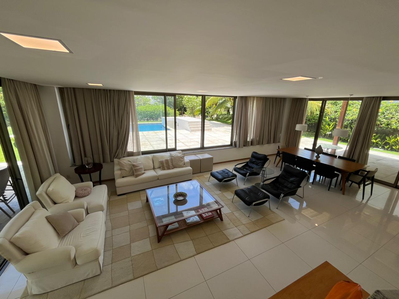 Casa 550 m² - Mobiliada - Piscina privativa - À Venda ou Locação - Paiva