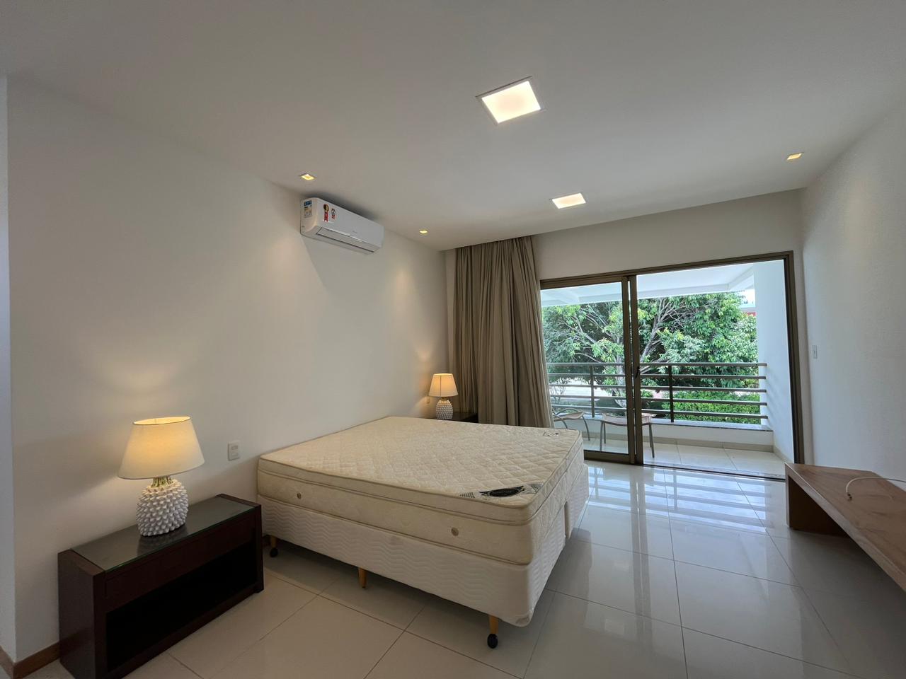 Casa 550 m² - Mobiliada - Piscina privativa - À Venda ou Locação - Paiva