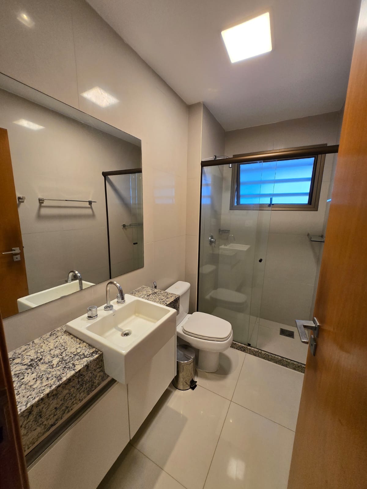 Casa 550 m² - Mobiliada - Piscina privativa - À Venda ou Locação - Paiva