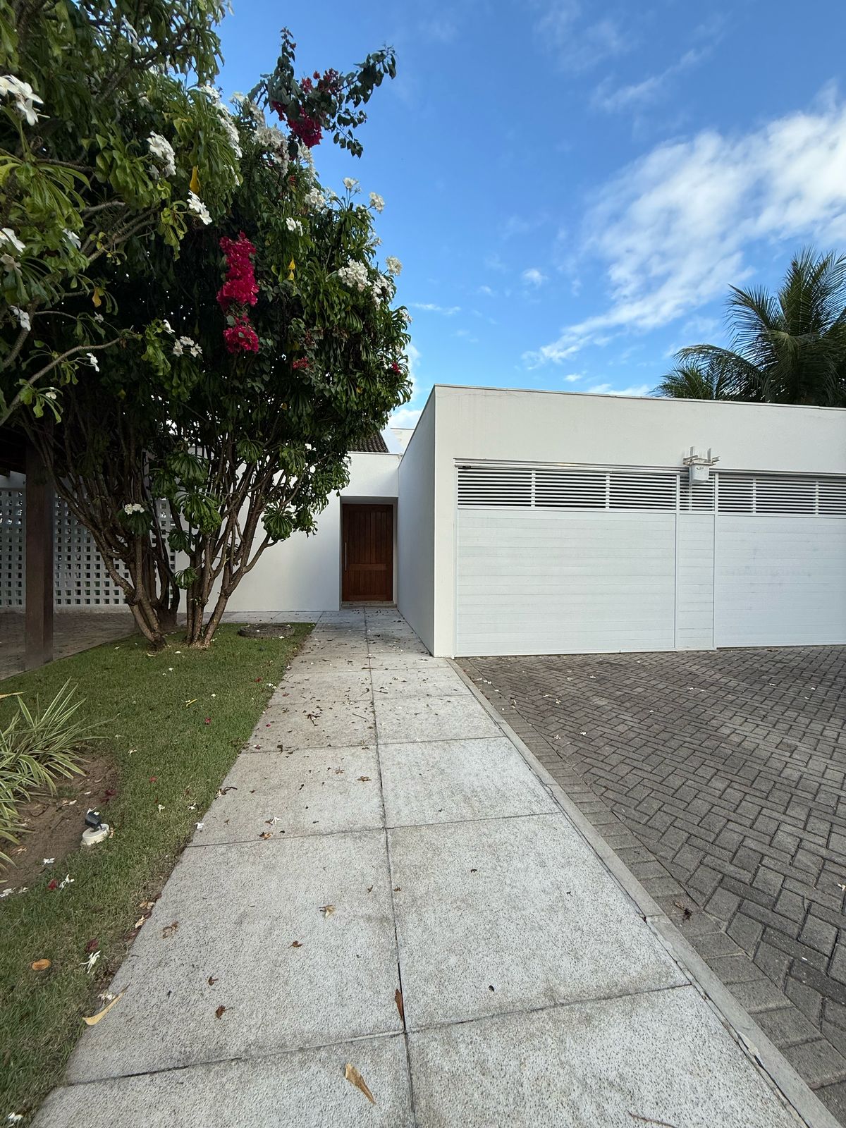 Casa 550 m² - Mobiliada - Piscina privativa - À Venda ou Locação - Paiva