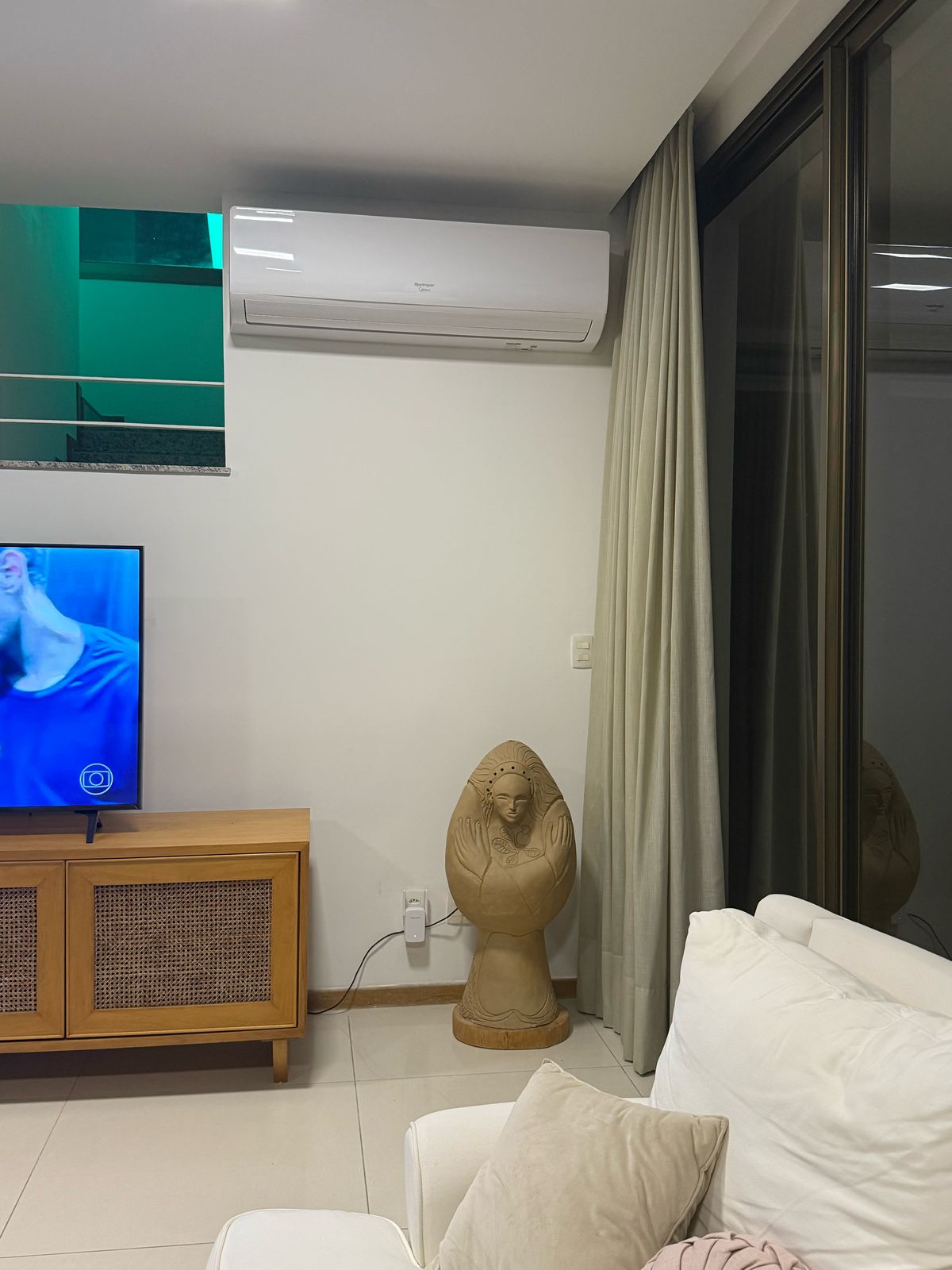 Casa 550 m² - Mobiliada - Piscina privativa - À Venda ou Locação - Paiva
