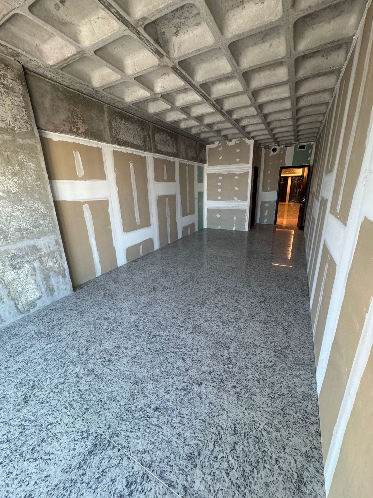 Sala Comercial c/ 65,10m² - Locação Empresarial Grand Tower Shopping