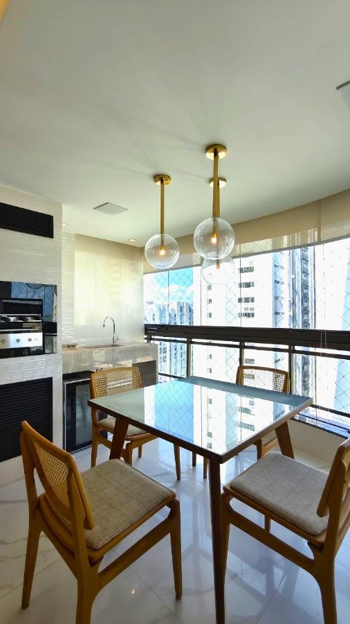 APARTAMENTO ALTO PADRÃO