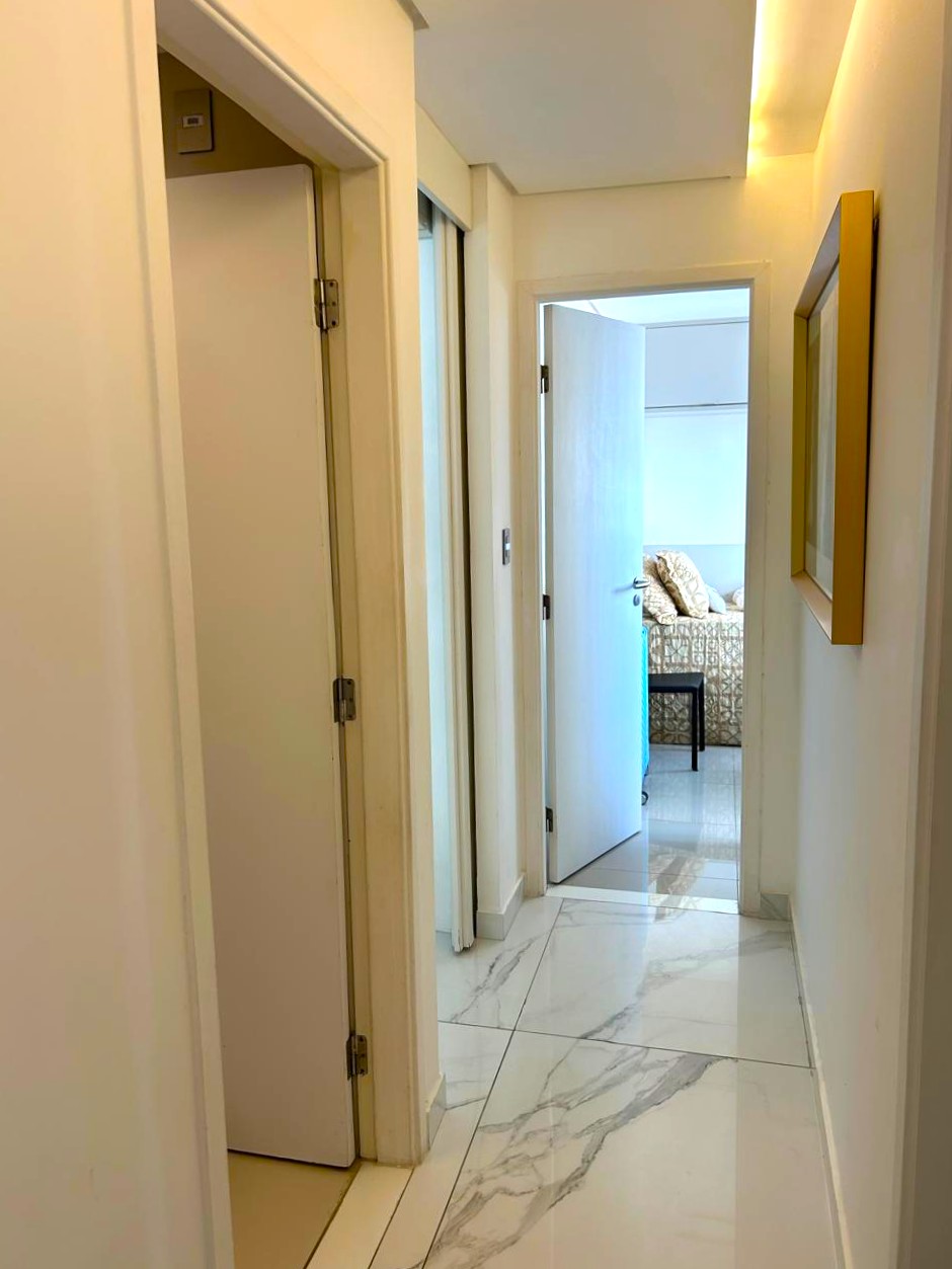 Apartamento À Venda 103m² próximo ao mar em Boa Viagem