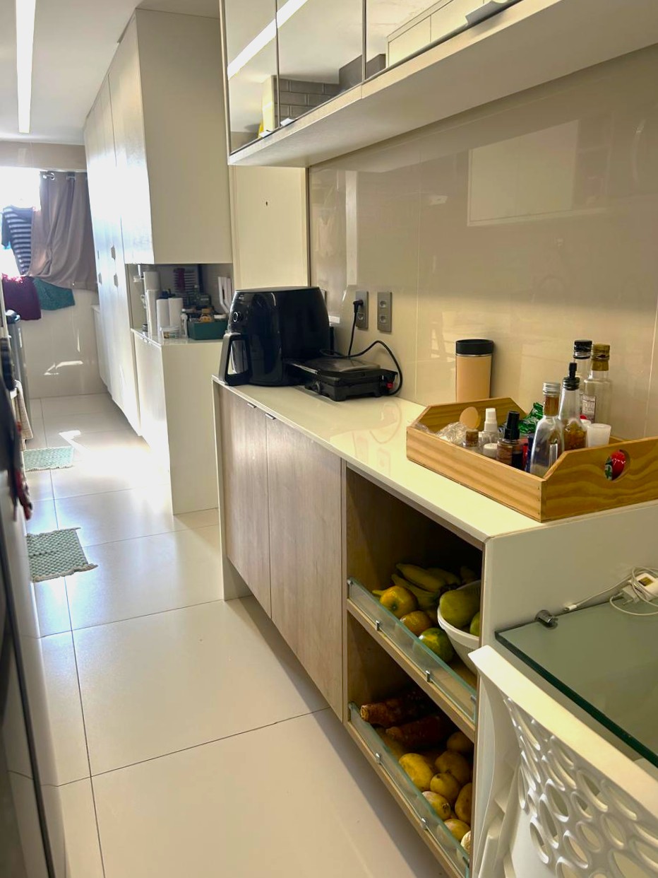 Apartamento À Venda 103m² próximo ao mar em Boa Viagem