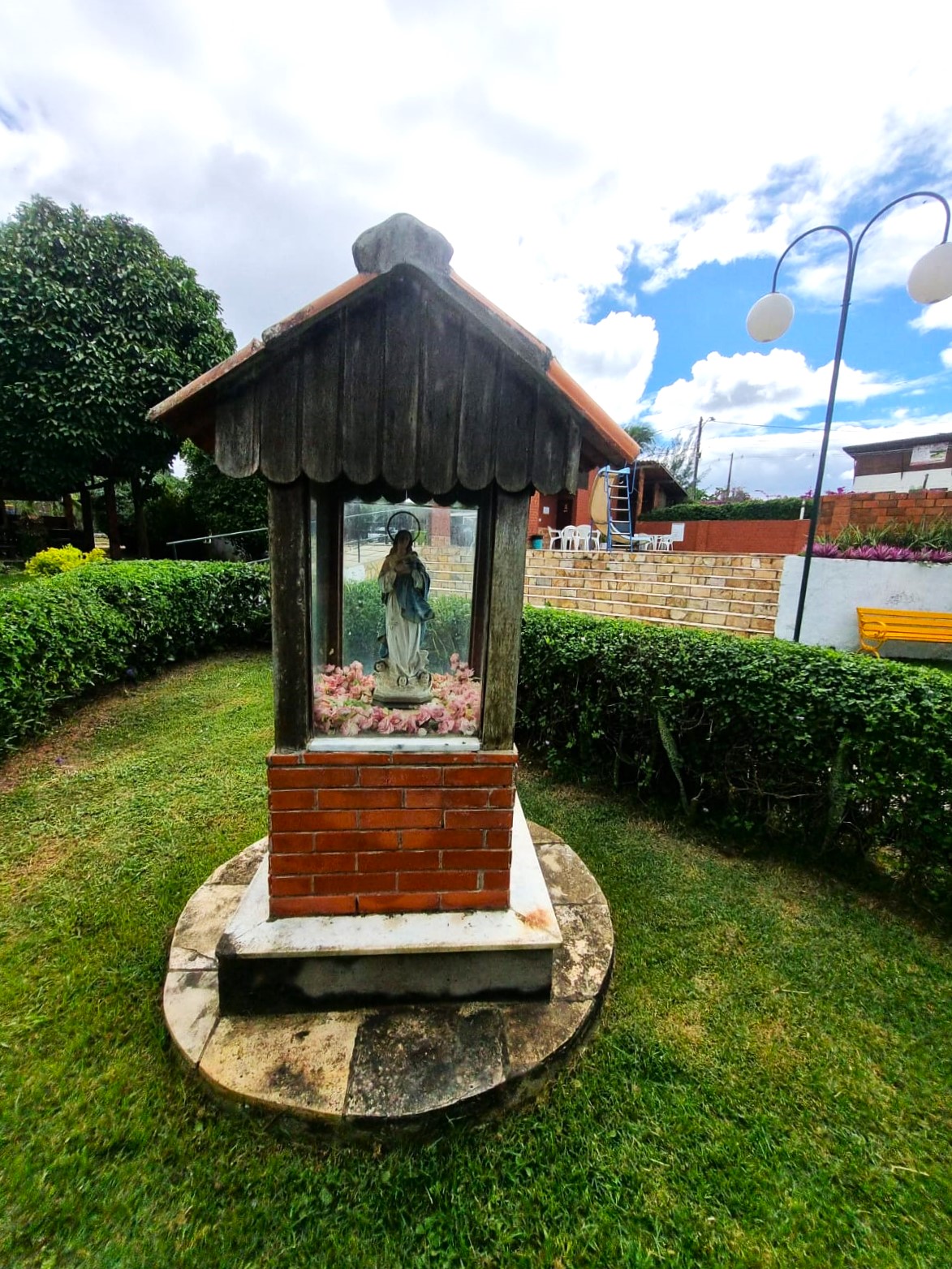 Casa  à Venda em Condomínio em Gravatá/PE - 200 m² - 5 Quartos