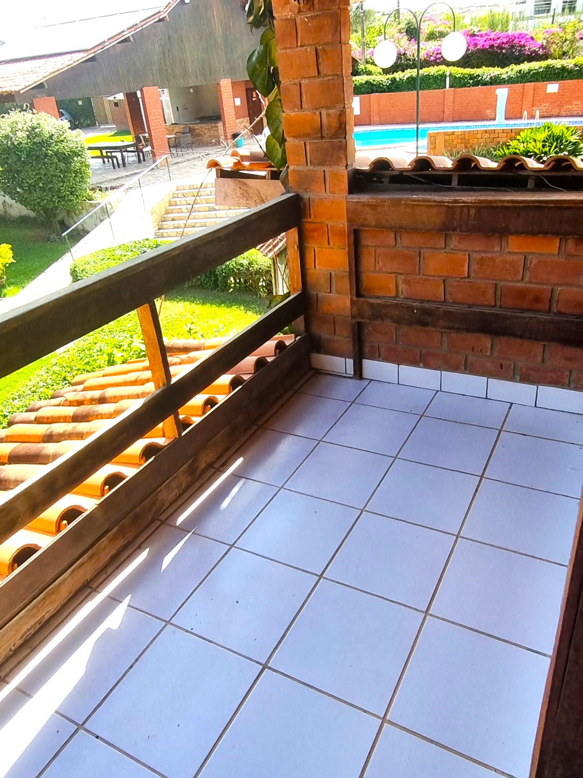 Casa  à Venda em Condomínio em Gravatá/PE - 200 m² - 5 Quartos