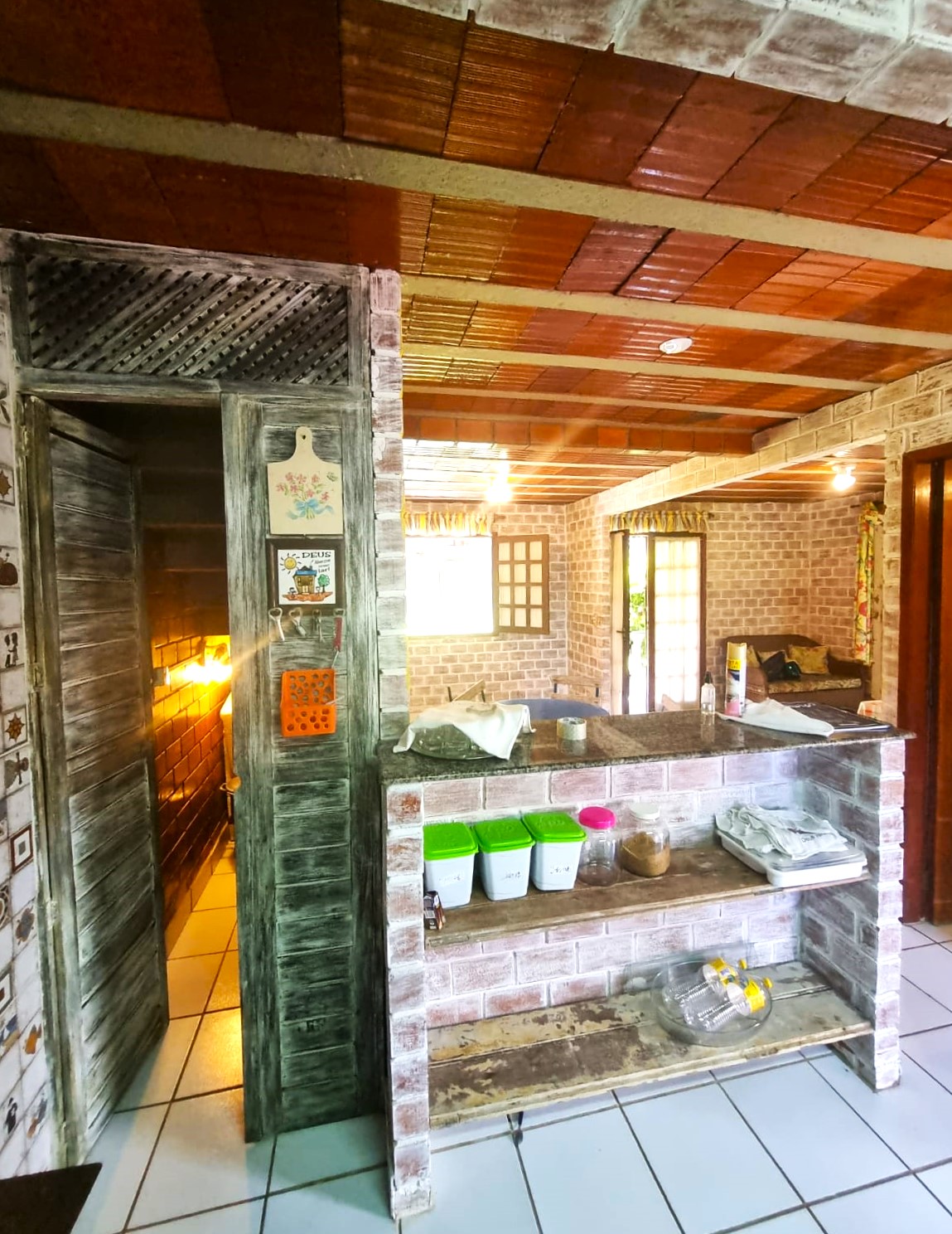 Casa  à Venda em Condomínio em Gravatá/PE - 200 m² - 5 Quartos