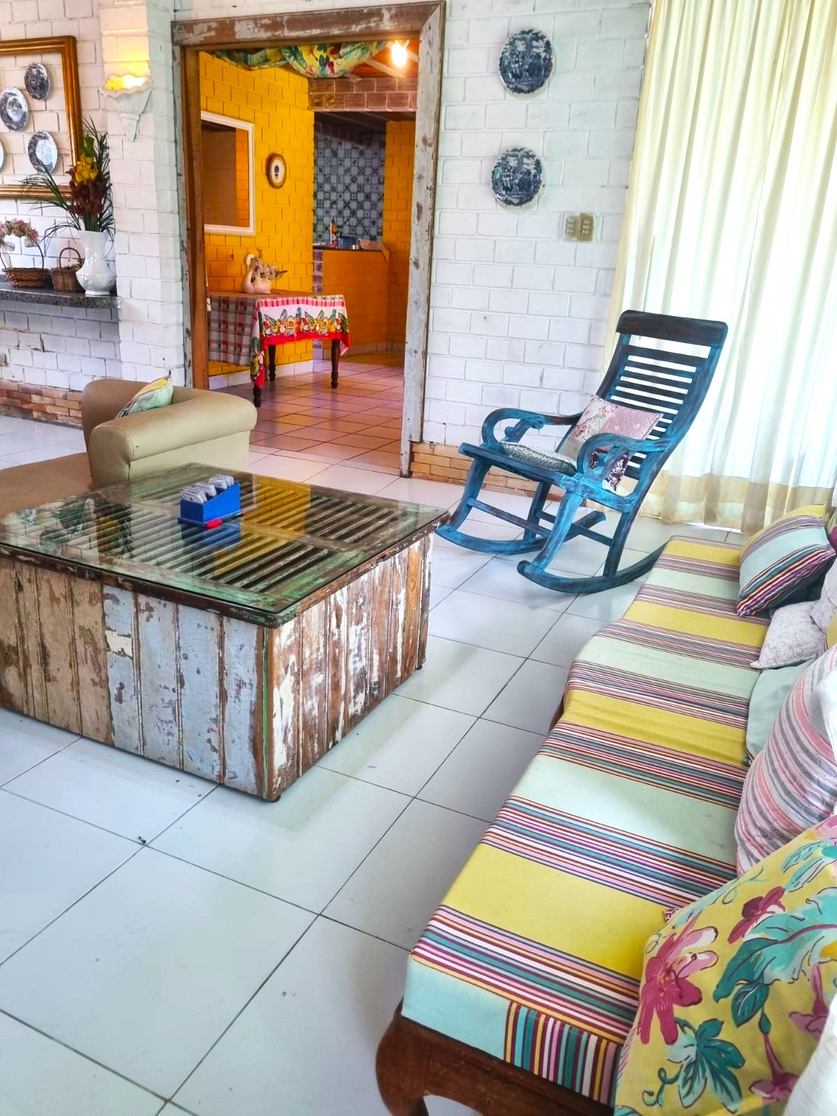 Casa  à Venda em Condomínio em Gravatá/PE - 200 m² - 5 Quartos