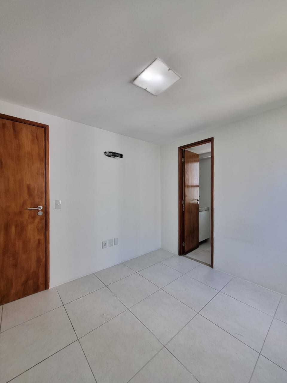 Apartamento Venda - 58 m² - 2 Suítes - Setúbal