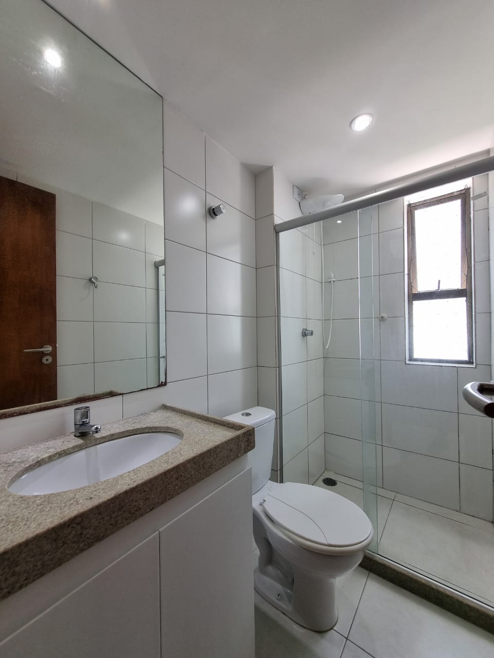 Apartamento Venda - 58 m² - 2 Suítes - Setúbal