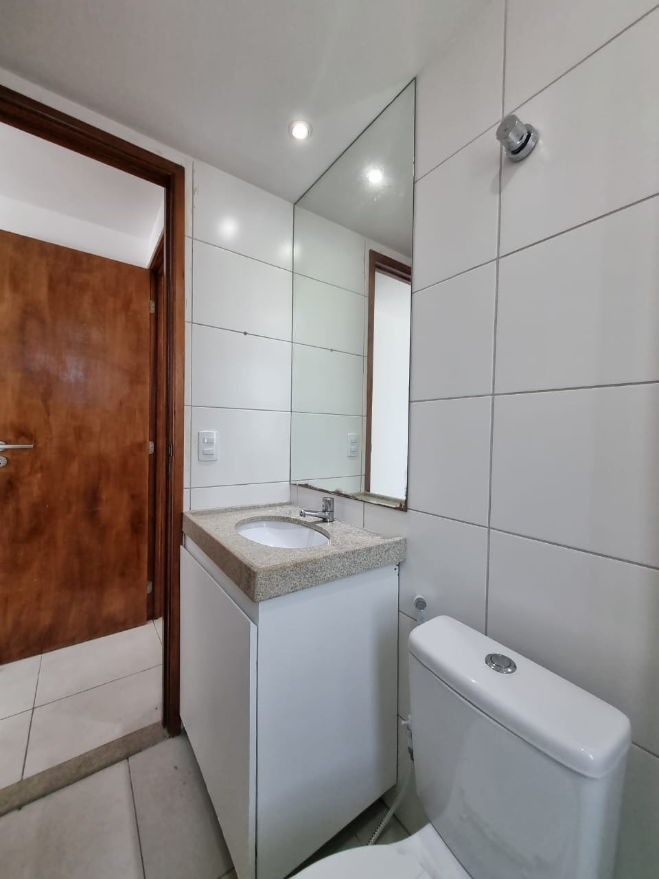 Apartamento Venda - 58 m² - 2 Suítes - Setúbal