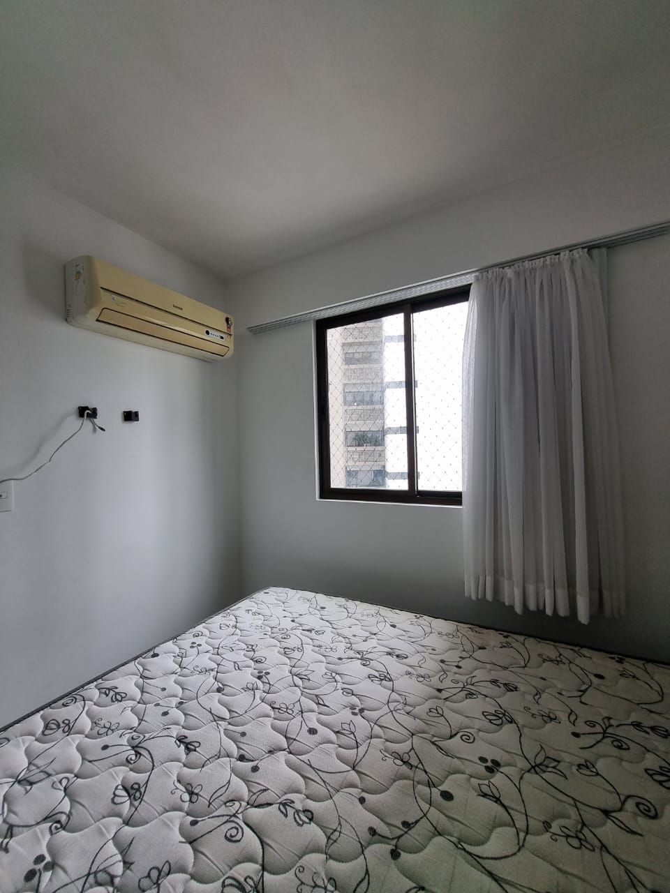 FLAT  1 quarto Locação Mobíliado - Varanda - Boa Viagem
