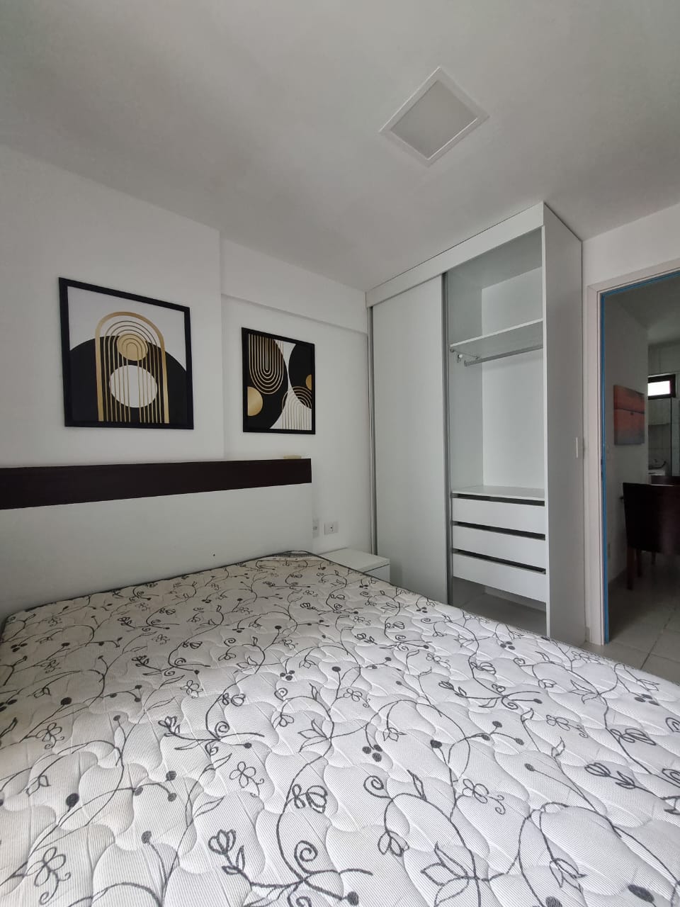 FLAT  1 quarto Locação Mobíliado - Varanda - Boa Viagem