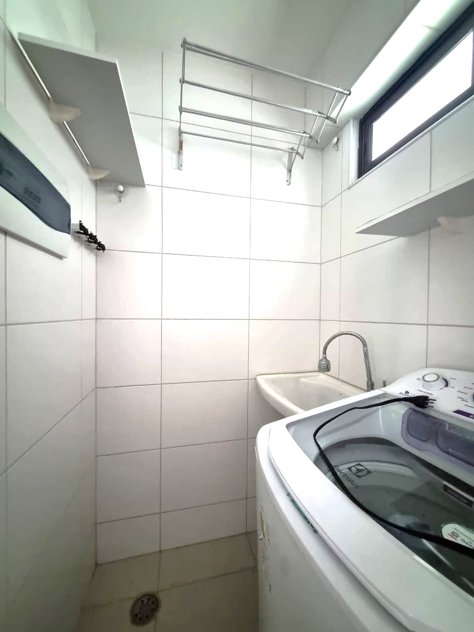 FLAT  1 quarto Locação Mobíliado - Varanda - Boa Viagem