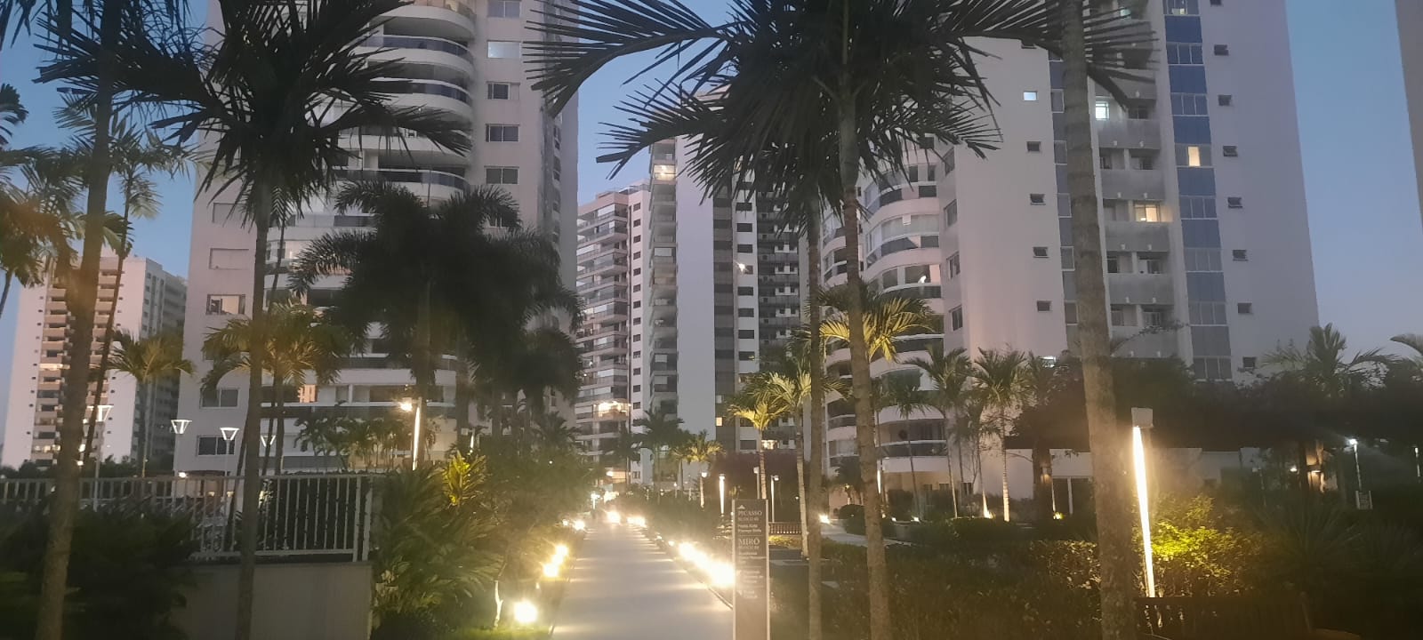 Apartamento a Venda na Barra - Ilha Pura - Elos - Alto luxo, 2 Qtos. Suites, Varandão, 1 Vagas, 86,00m²