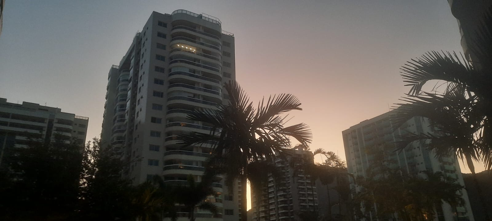 Apartamento a Venda na Barra - Ilha Pura - Elos - Alto luxo, 2 Qtos. Suites, Varandão, 1 Vagas, 86,00m²