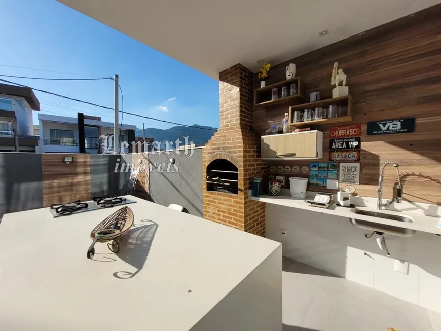 Casa Luxo em Vargem Pq. Condomínio Fechado. 3 Quartos e 4 banheiros, 2 vagas. 225 m²   R$ 1.290.000
