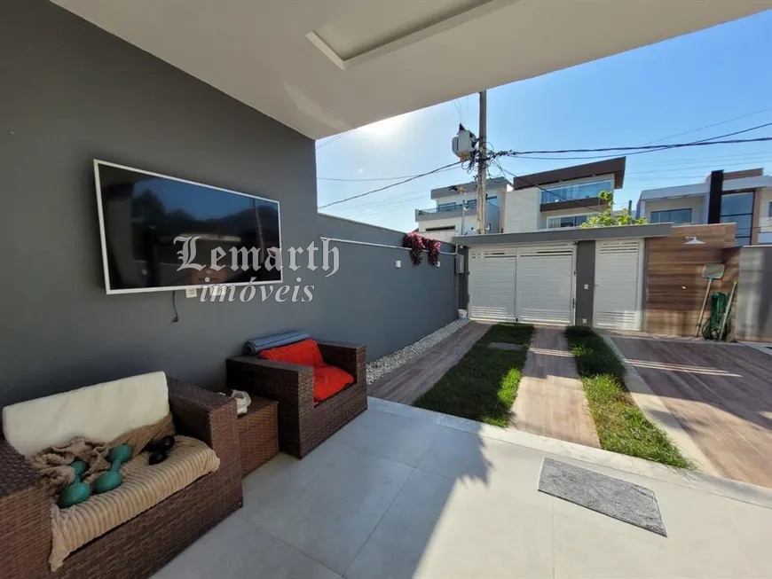 Casa Luxo em Vargem Pq. Condomínio Fechado. 3 Quartos e 4 banheiros, 2 vagas. 225 m²   R$ 1.290.000