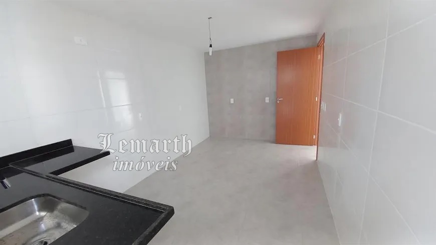 Casa Venda Vargem Pequena Luxo. 4 suítes, quintal, 2 vagas 180,00m² R$950.000,00