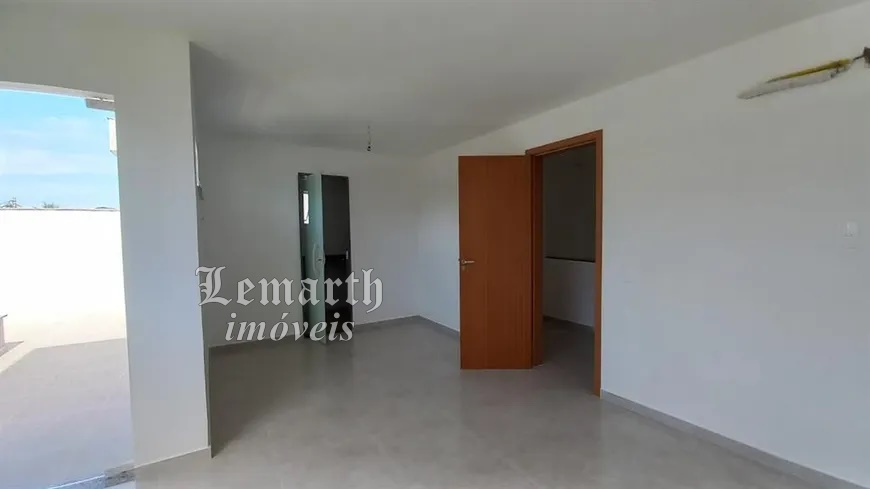 Casa Venda Vargem Pequena Luxo. 4 suítes, quintal, 2 vagas 180,00m² R$950.000,00