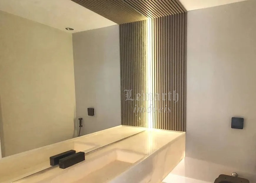 Casa venda na Barra - Alphaville - Com 5 Quartos e 9 banheiros, 852,00m² por R$ 7.900.000 