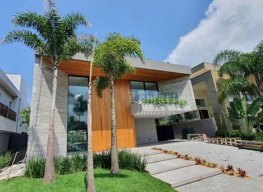 Casa venda na Barra - Alphaville - Com 5 Quartos e 9 banheiros, 852,00m² por R$ 7.900.000 