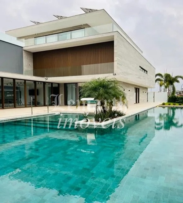 Casa na Barra em Alphaville, 5 suítes, 9 banheiros, 6 vagas, 1.260,00M²