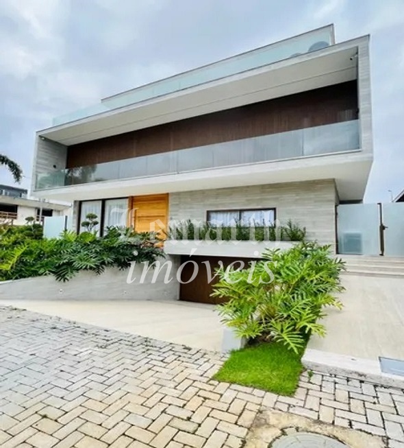 Casa na Barra em Alphaville, 5 suítes, 9 banheiros, 6 vagas, 1.260,00M²
