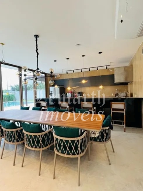 Casa na Barra em Alphaville, 5 suítes, 9 banheiros, 6 vagas, 1.260,00M²