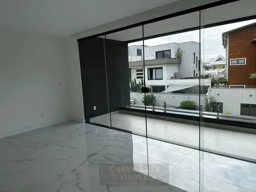 Casa de Condomínio em Recreio - Com 4 Quartos e 7 banheiros à Venda, 367 m² por R$ 3.300.000