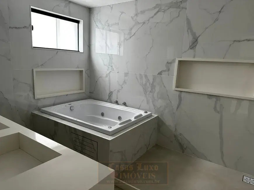 Casa de Condomínio em Recreio - Com 4 Quartos e 7 banheiros à Venda, 367 m² por R$ 3.300.000