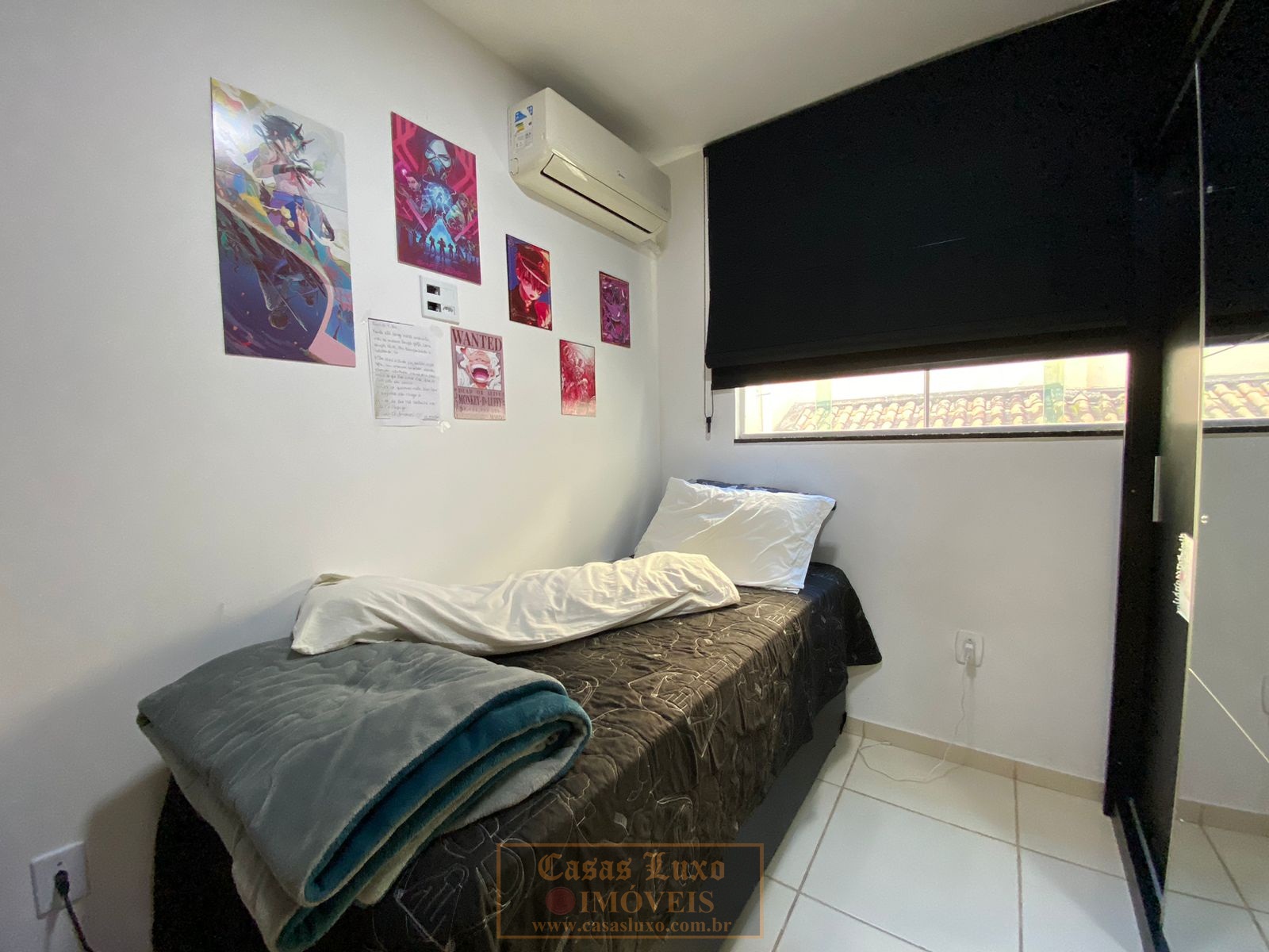 Casa de vila na Taquara - JPA. 2 Suítes, 3 banheiros, varanda e garagem. Documentação OK!