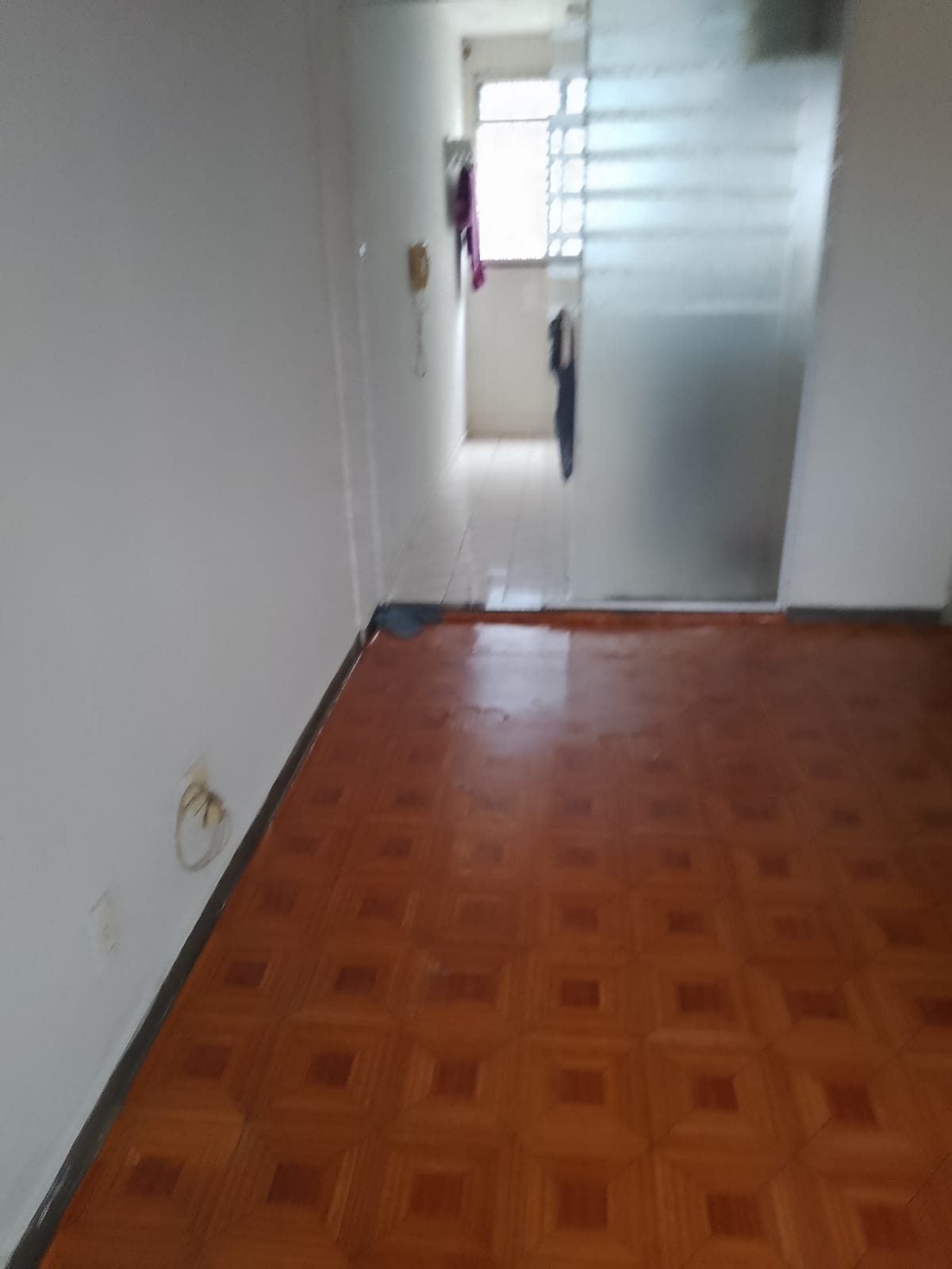 VENDO APARTAMENTO 02 QTOS. COM VAGA, NO CONDOMÍNIO RESIDENCIAL AMETISTA. EM JESUÍTAS. 
