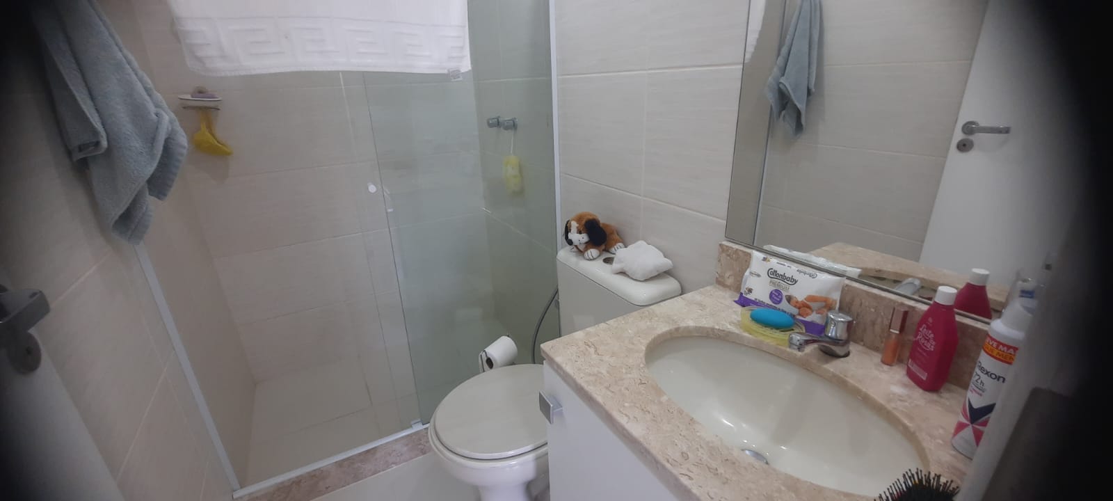 Alugo Apartamento na Praça Seca -  Totalmente Mobiliado - Lindo de 2Qtos. Suíte, Armários em todos os ambientes, 1 vaga de garagem  - R$1.700,00