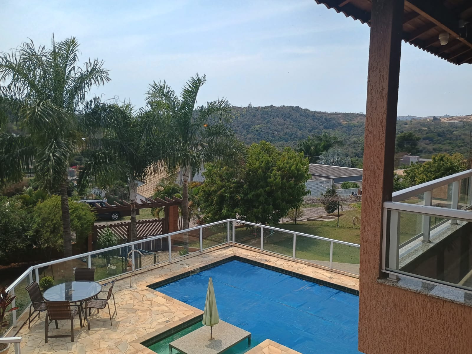 Sobrado 3 dormitórios e Piscina a Venda no Condomínio Horizonte Azul 2