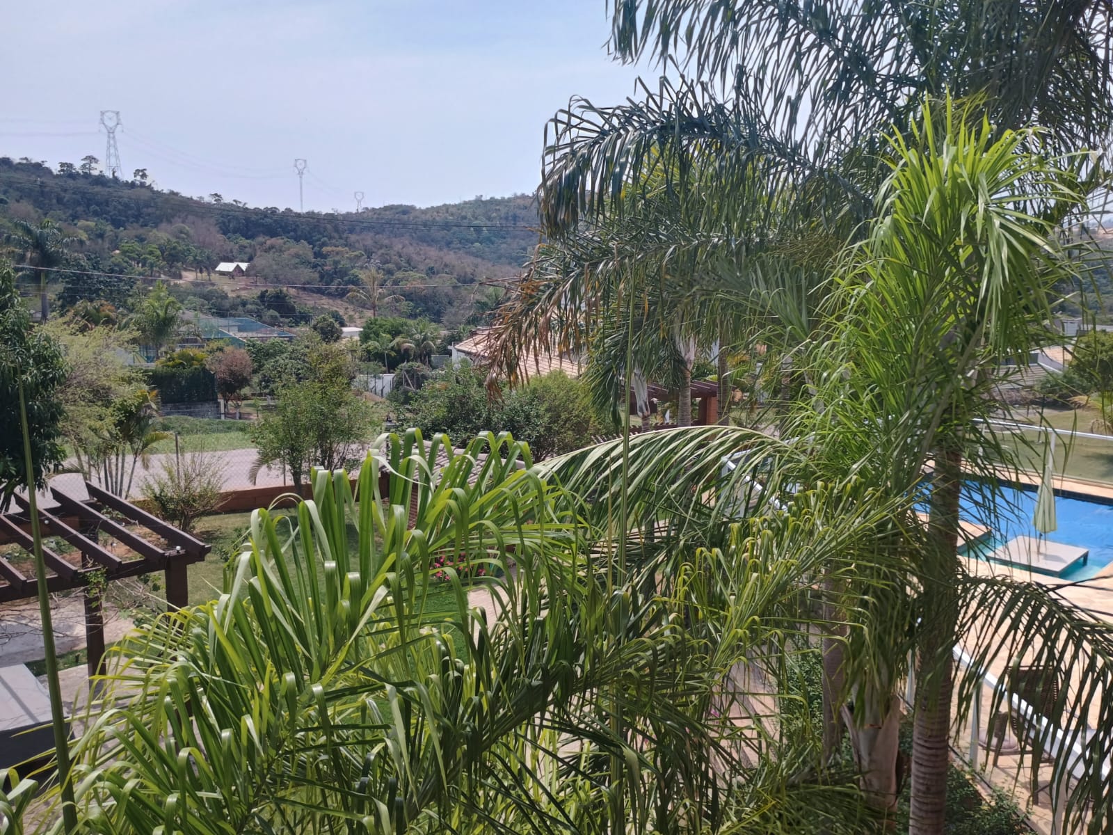 Sobrado 3 dormitórios e Piscina a Venda no Condomínio Horizonte Azul 2