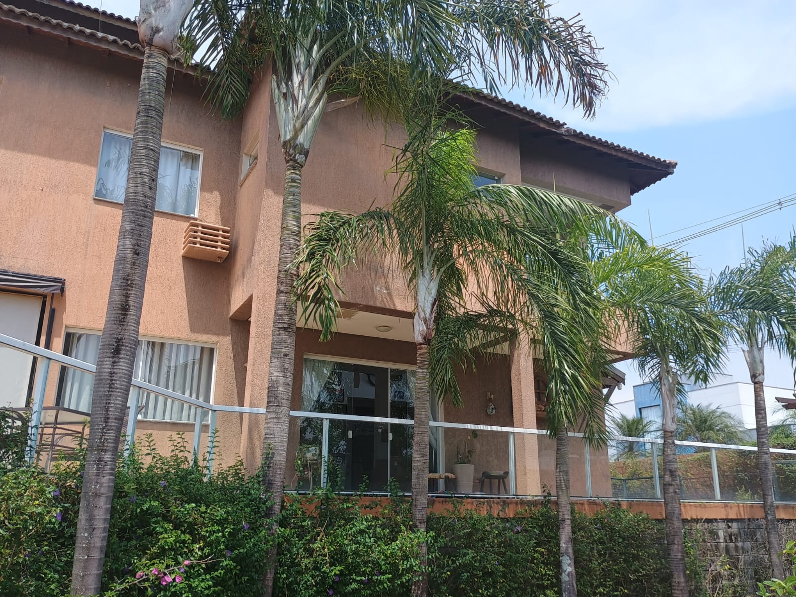 Sobrado 3 dormitórios e Piscina a Venda no Condomínio Horizonte Azul 2