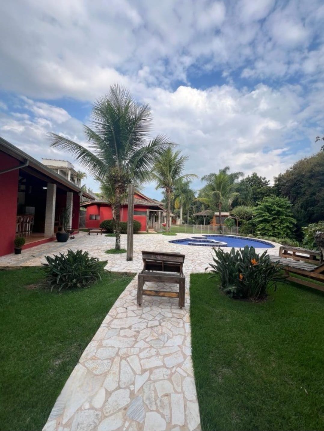 Casa a Venda com 5 suítes no Condomínio Jardim do Ribeirão 2 - Itupeva   