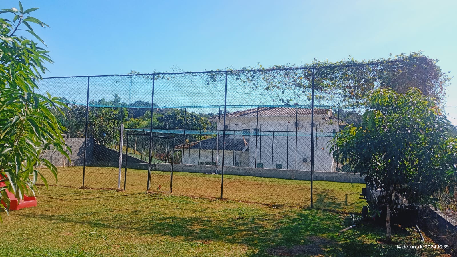 Sobrado  com 4 suítes a Venda em Condomínio Itupeva- SP 