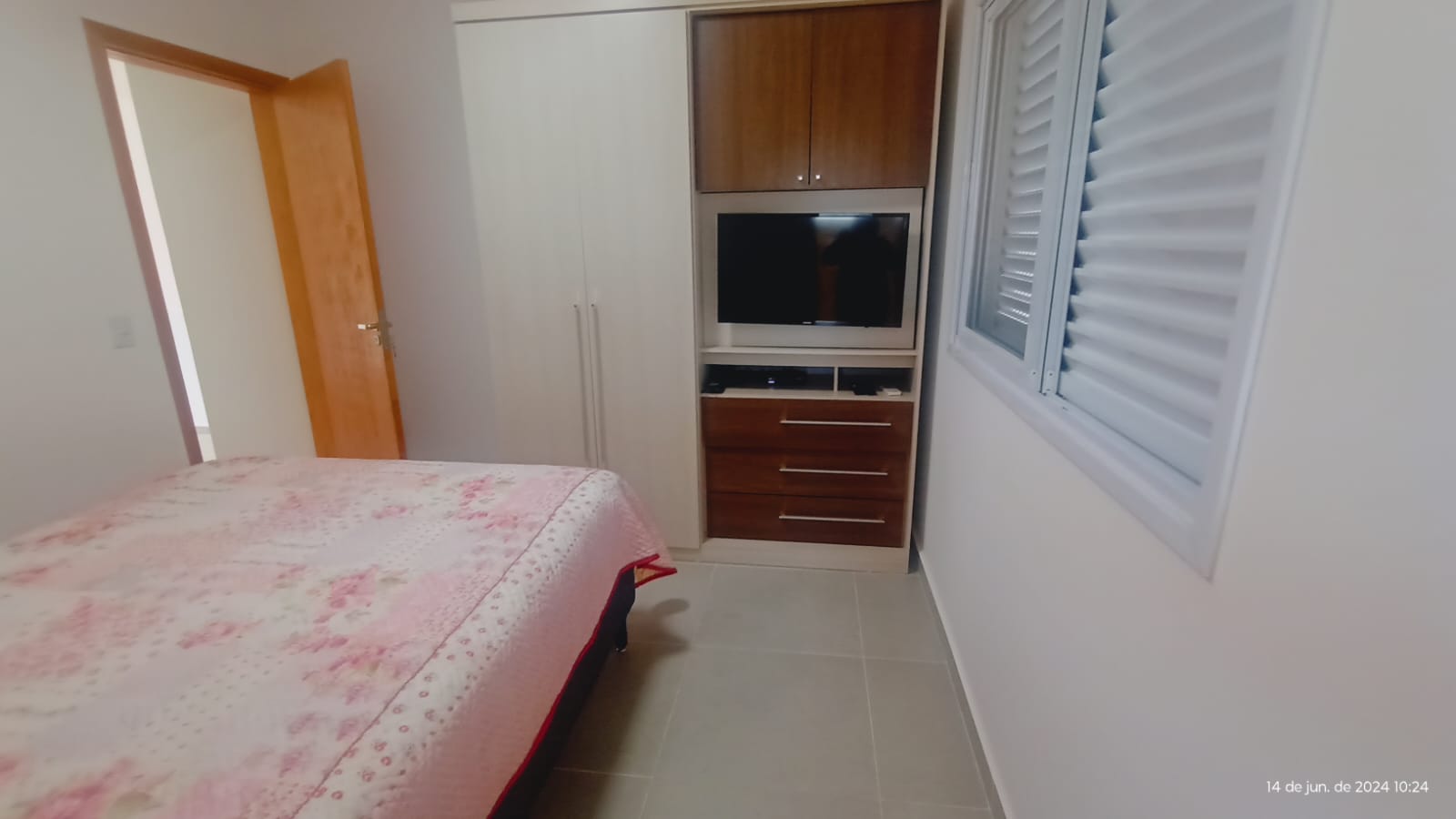 Sobrado  com 4 suítes a Venda em Condomínio Itupeva- SP 