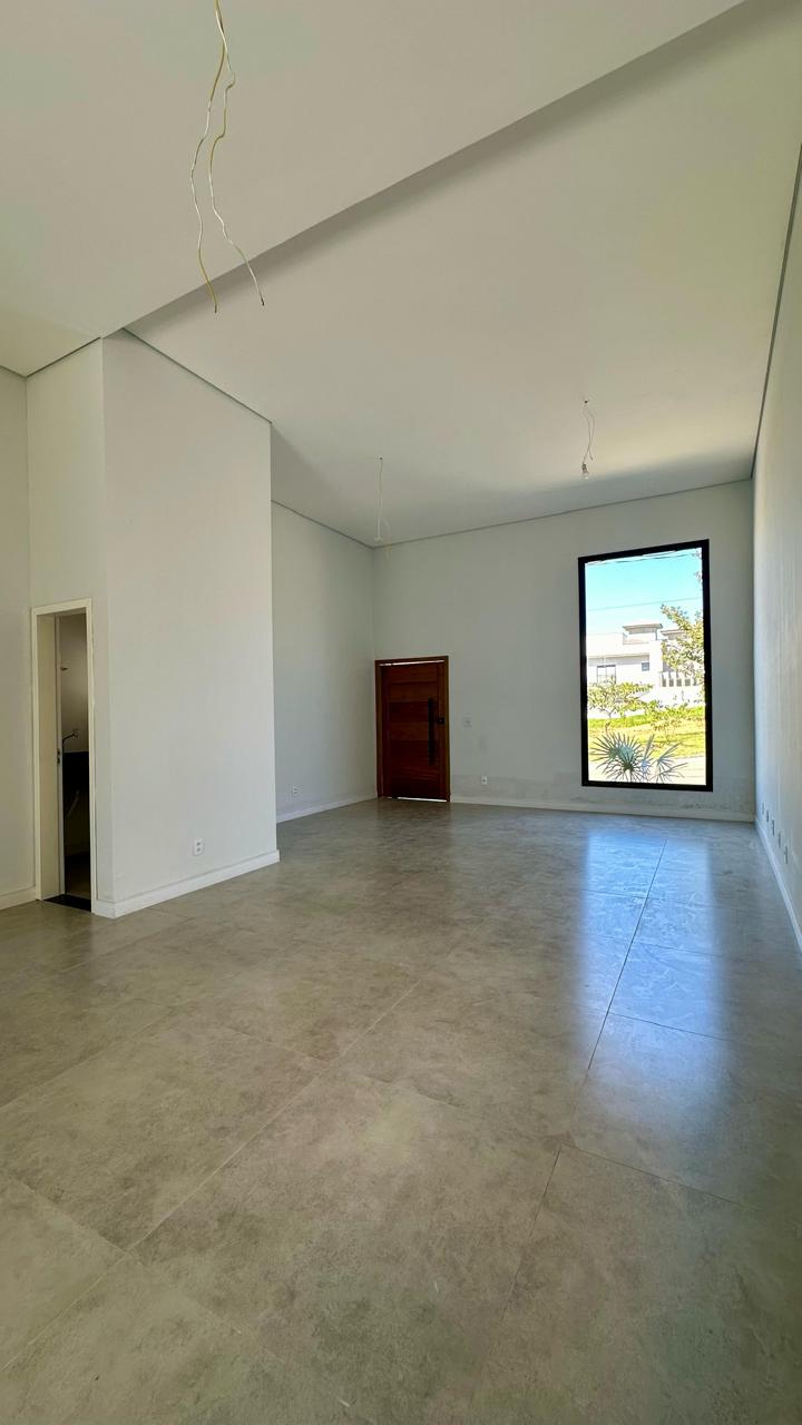 Casa Térrea a Venda com 3 suítes em Condomínio Clube de Itupeva