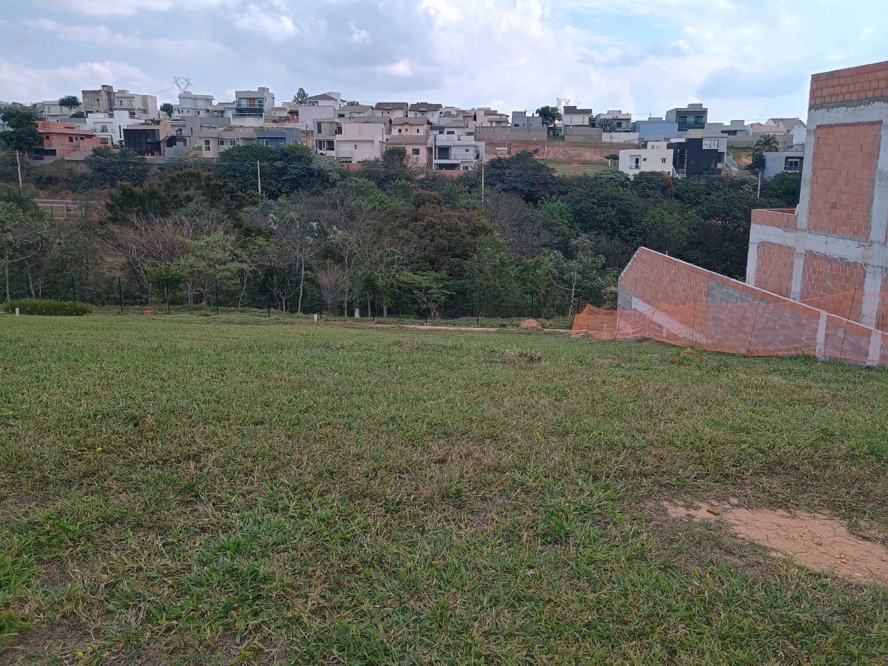 Terreno a Venda no Condomínio Villagio Azzure  em Itupeva-SP