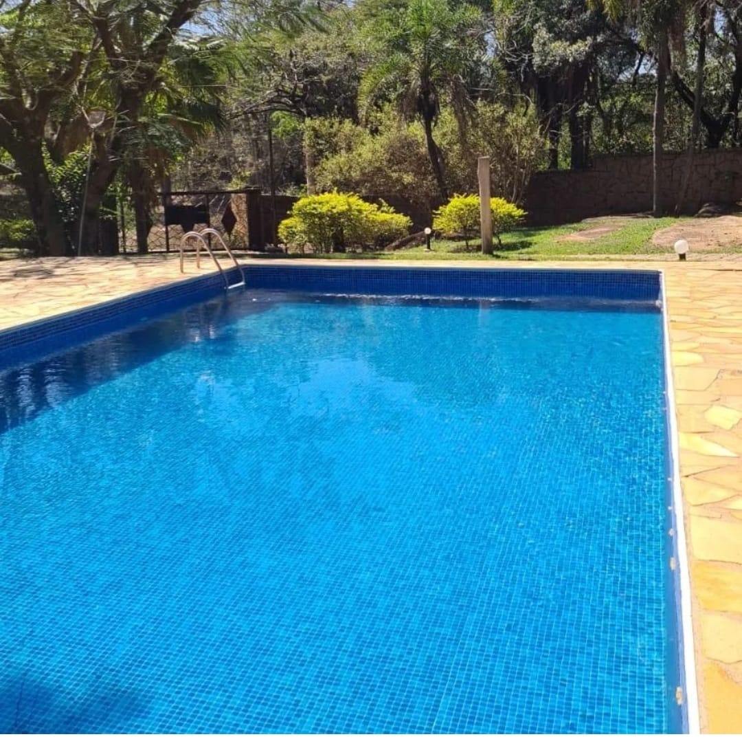 Casa de 1100 m² de Área Construída com 8 dormitórios a Venda em Condomínio de Indaiatuba 