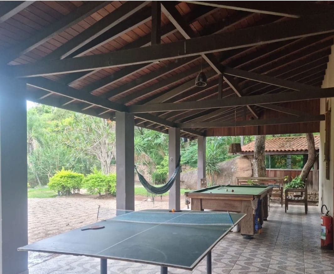 Casa de 1100 m² de Área Construída com 8 dormitórios a Venda em Condomínio de Indaiatuba 