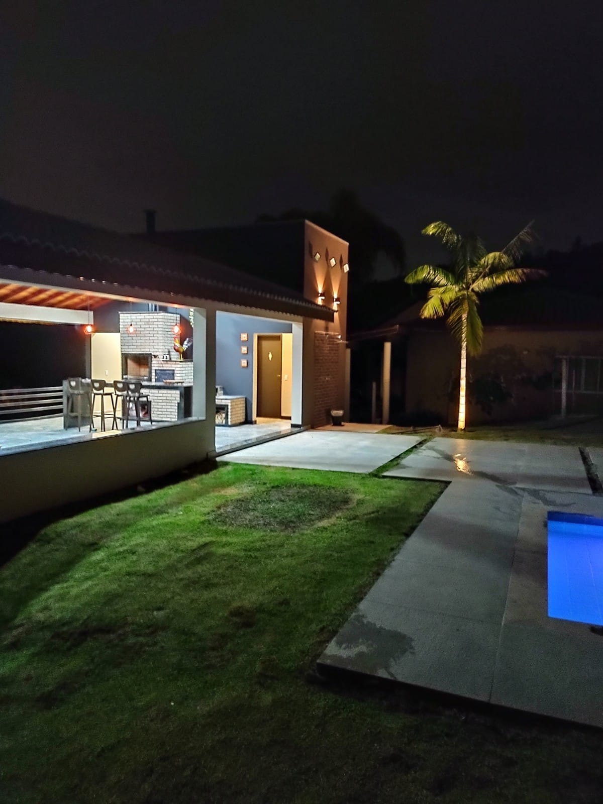Casa a Venda no Condomínio Jardim do Ribeirão 2