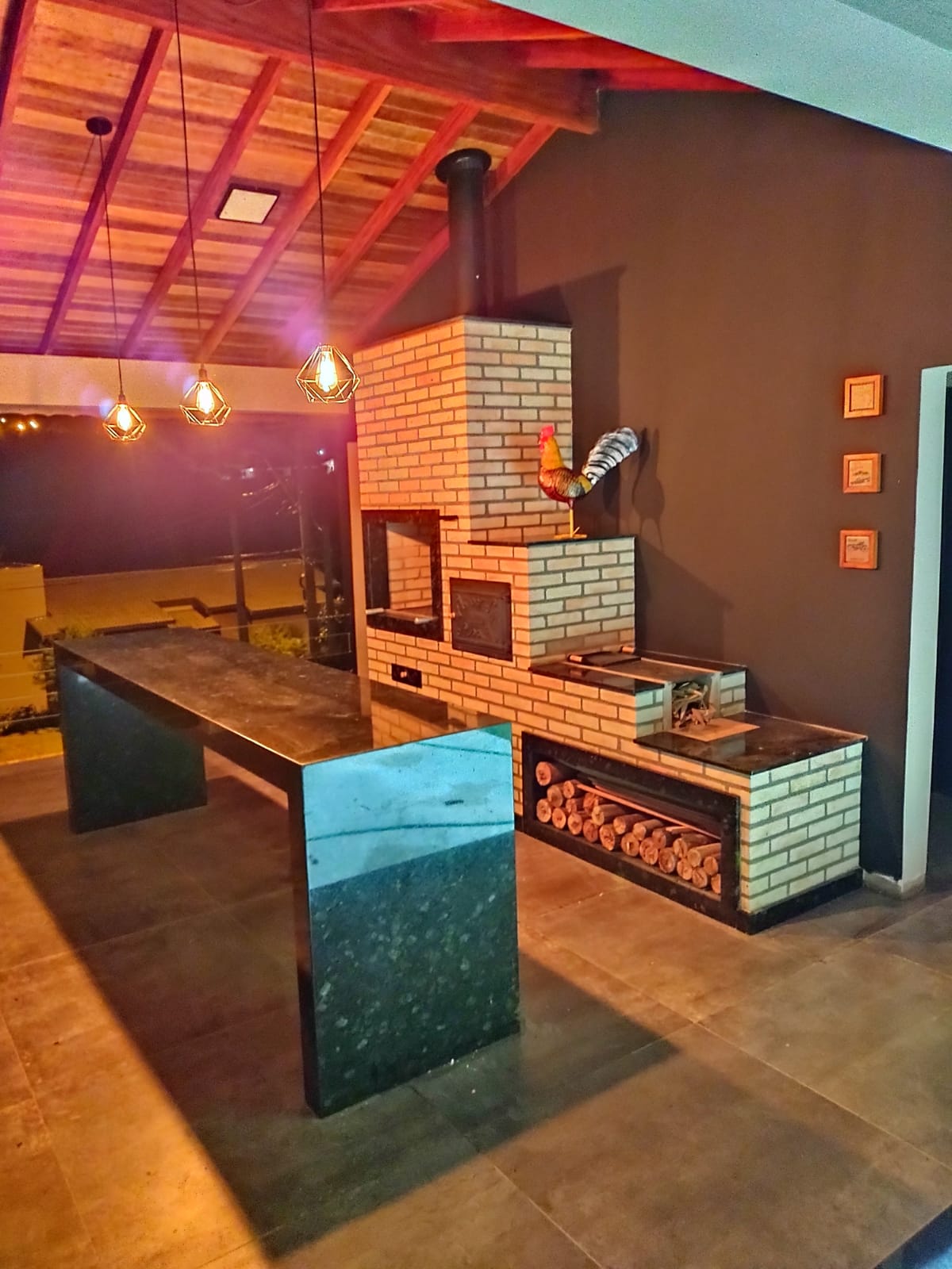 Casa a Venda no Condomínio Jardim do Ribeirão 2