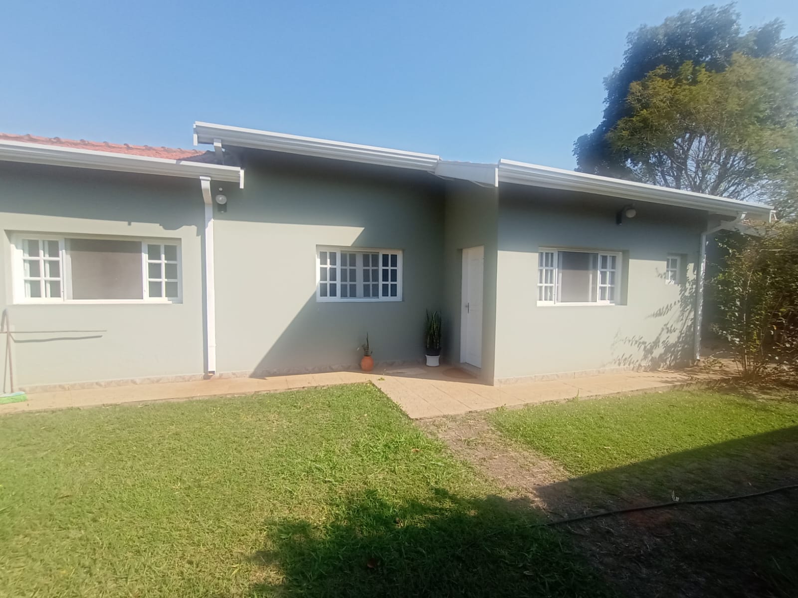 Casa Térrea a Venda no Condomínio Recanto das Flores em Indaiatuba 