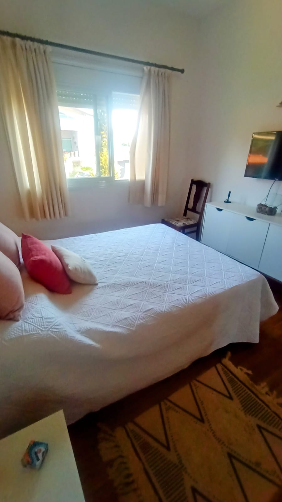 Sobrado com 3 Suítes, Piscina e Espaço Gourmet a Venda no Horizonte Azul 1 